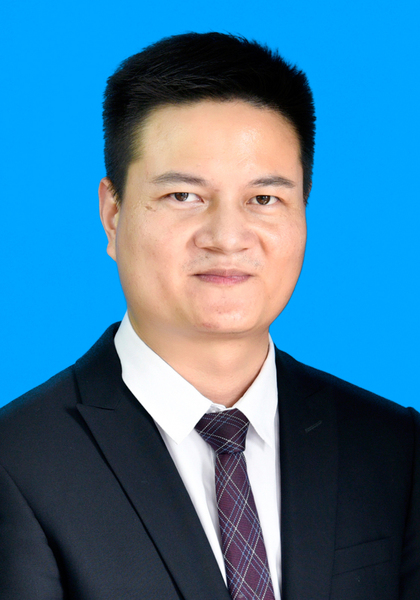 刘东律师.jpg